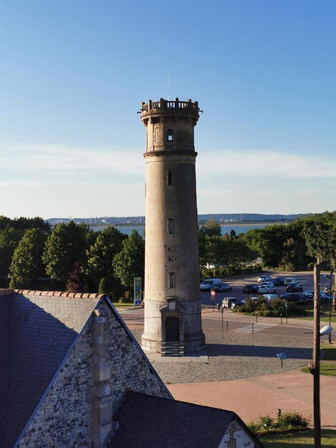 Ferienwohnung Phare Des Impressionnistes Honfleur Exterior foto